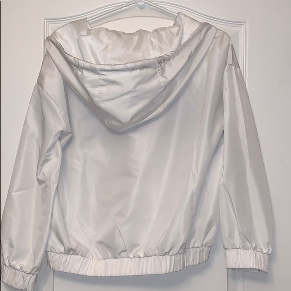 Forever 21 Realist Windbreaker - Picture 6 of 6